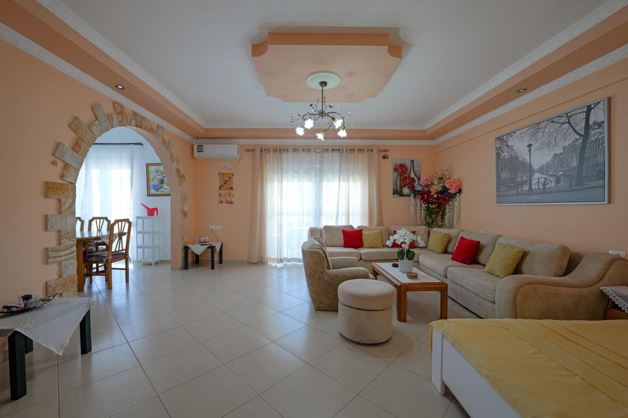 Kristal Apartments Εξαμίλιο Εξωτερικό φωτογραφία