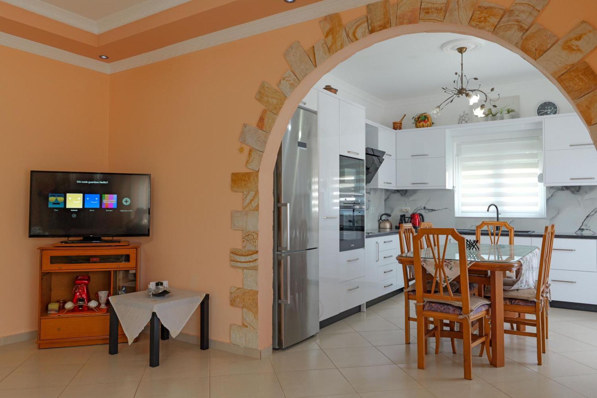 Kristal Apartments Εξαμίλιο Εξωτερικό φωτογραφία